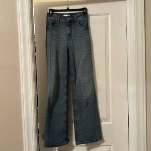 H&M size 2/eur34 high waist straight leg jeans